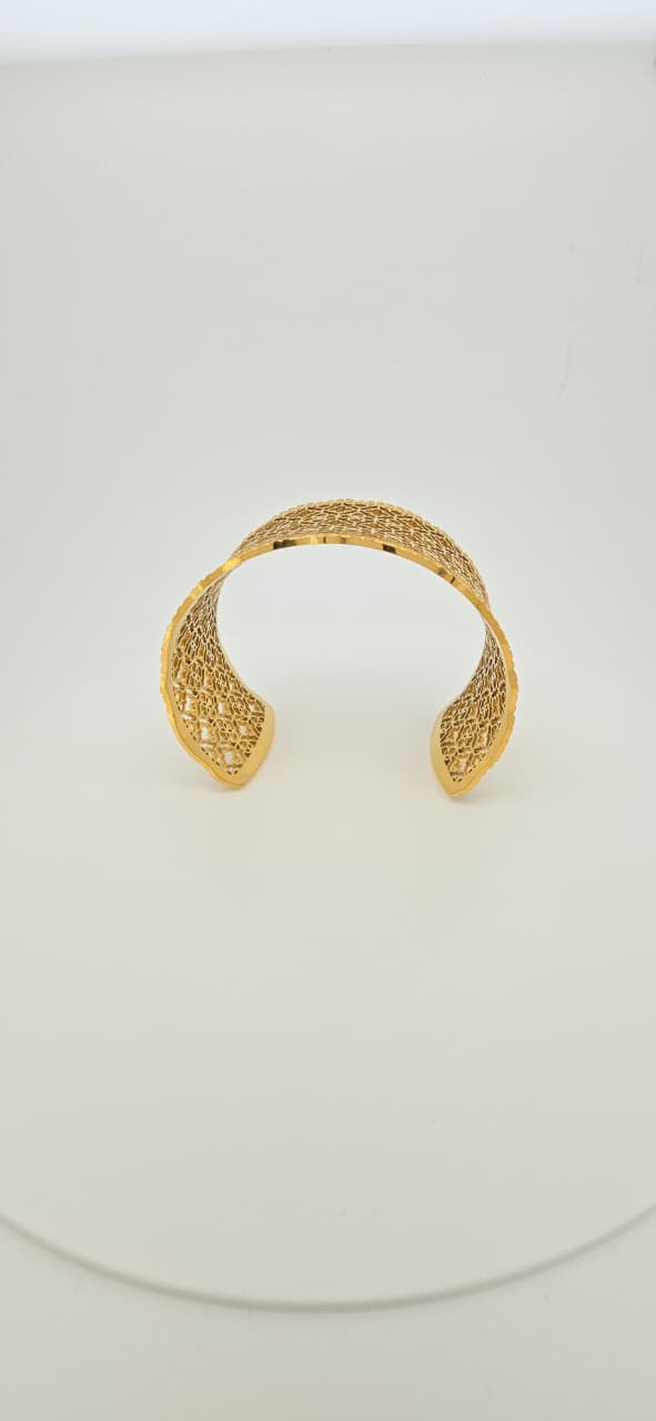 Artificial jewelleryAKaccessories