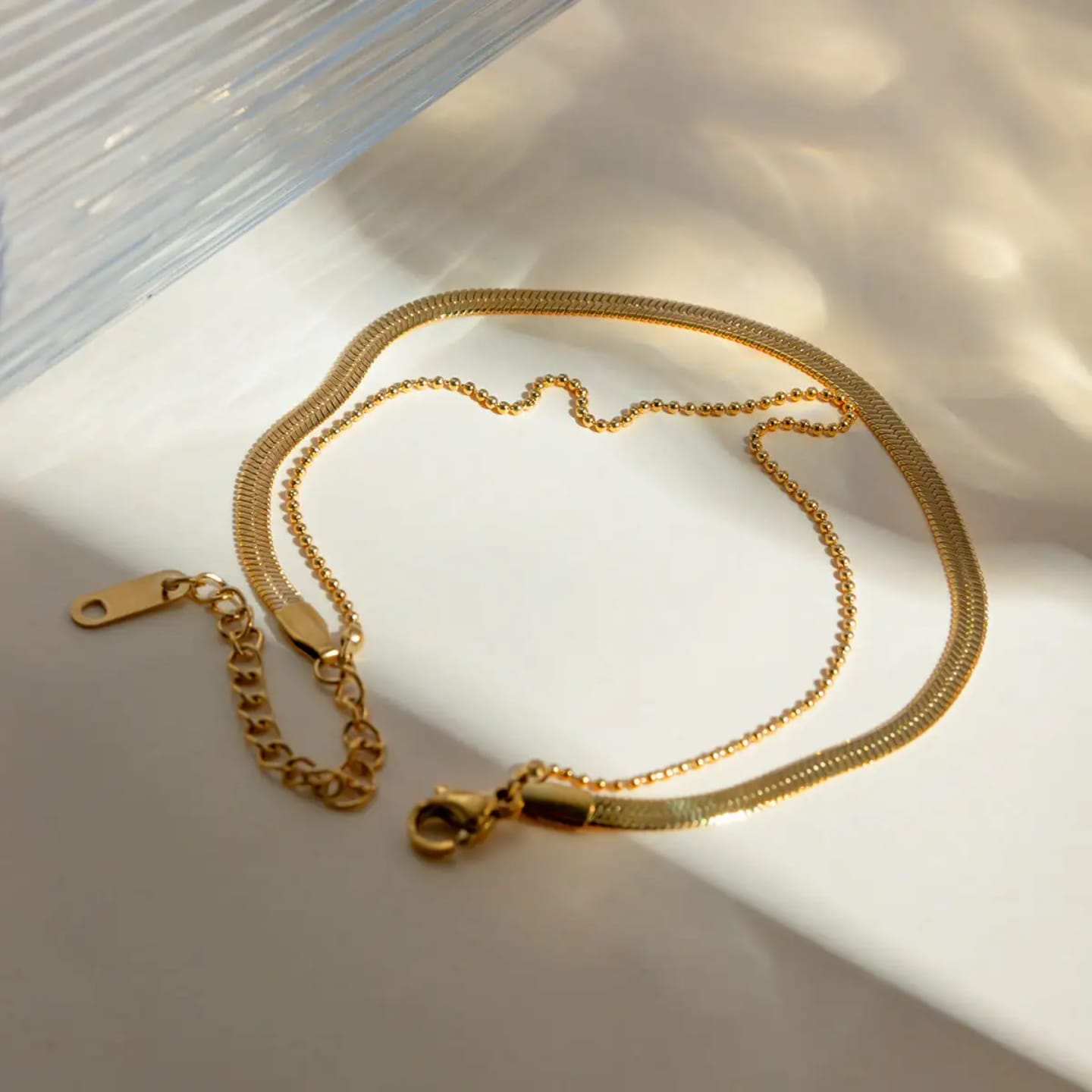 Twisted boll bracelet