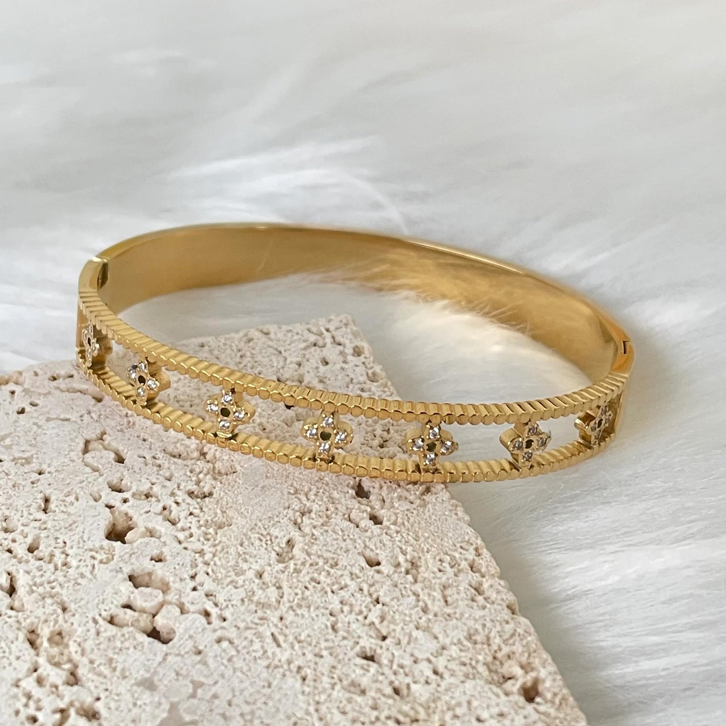 Nova Bangle