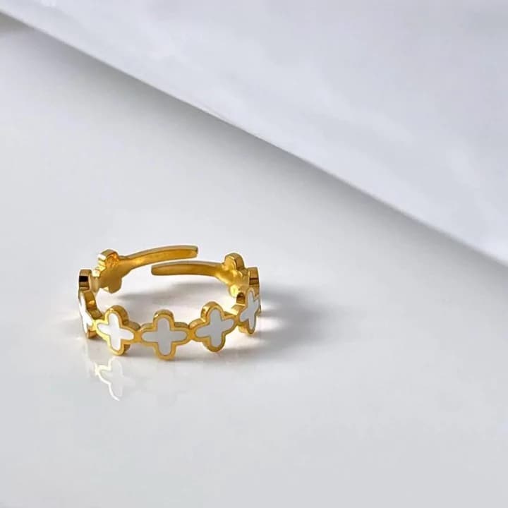 Venclave Clover Adjustable size rings